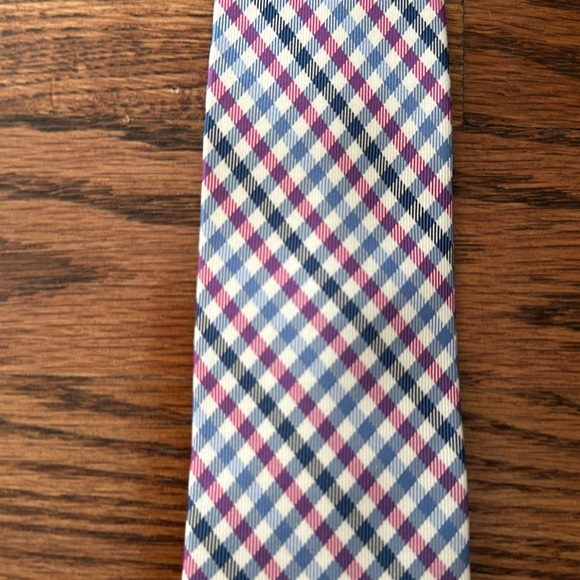 Lot of 5 neck ties for boys 12 and under. - Picture 2 of 7